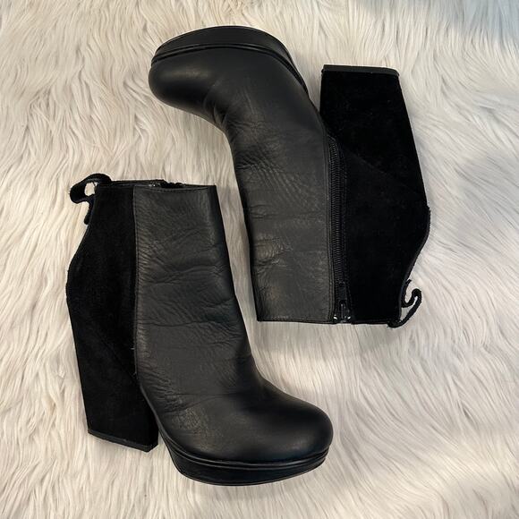 Steve Madden Upstage Ankle Boots Suede Leather Chunky Heel Platform Boots Black - Picture 8 of 8